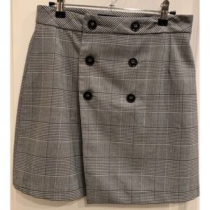Zara black and white plaid skirt 6 Buttons Excellent Condition  Sz 28-inch Waist